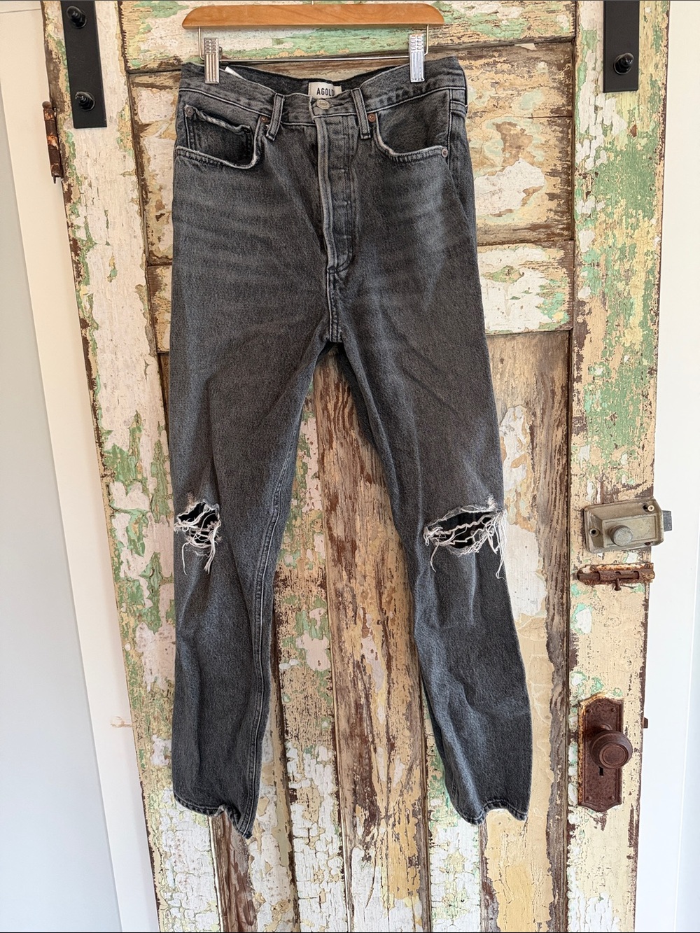 Agolde Black Washed Skinny Jeans with Knee Rips